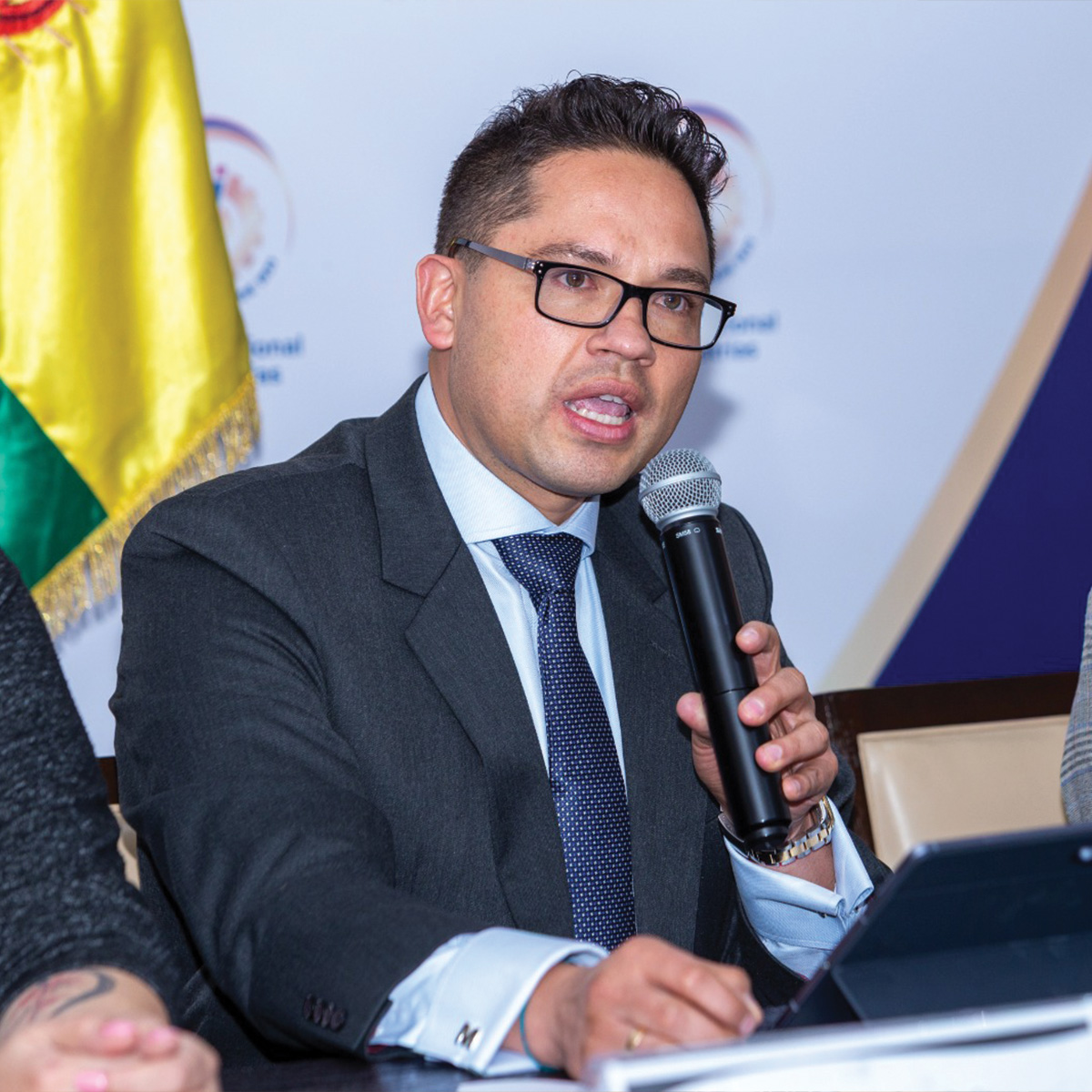 CONFERENCIA DE PRENSA