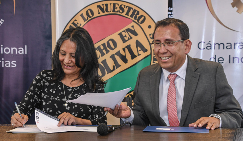 La CNI y la ANPB firman Convenio de Cooperación Interinstitucional