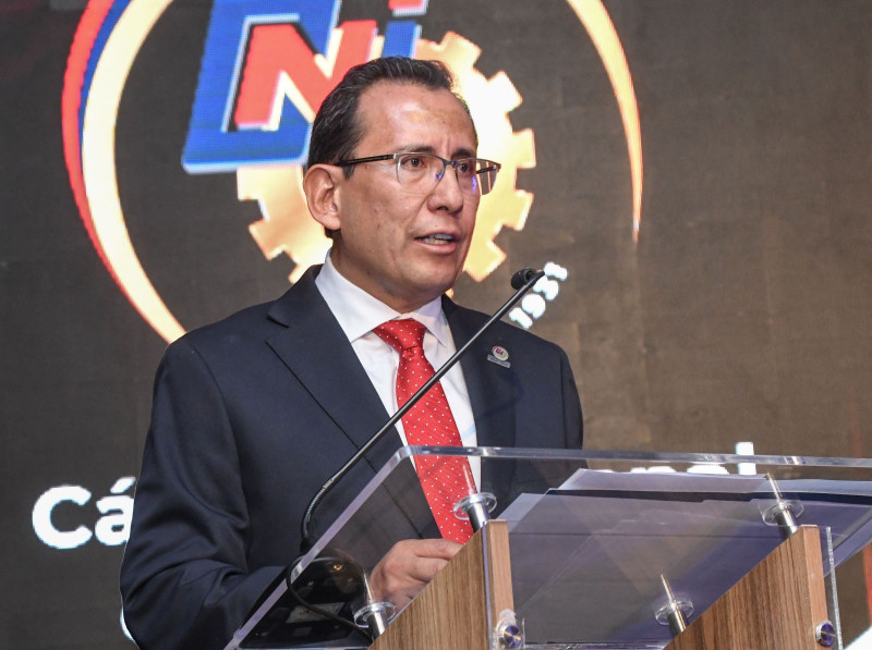 Pablo Camacho es posesionado como Presidente de la CNI y compromete su esfuerzo para promover un entorno empresarial favorable